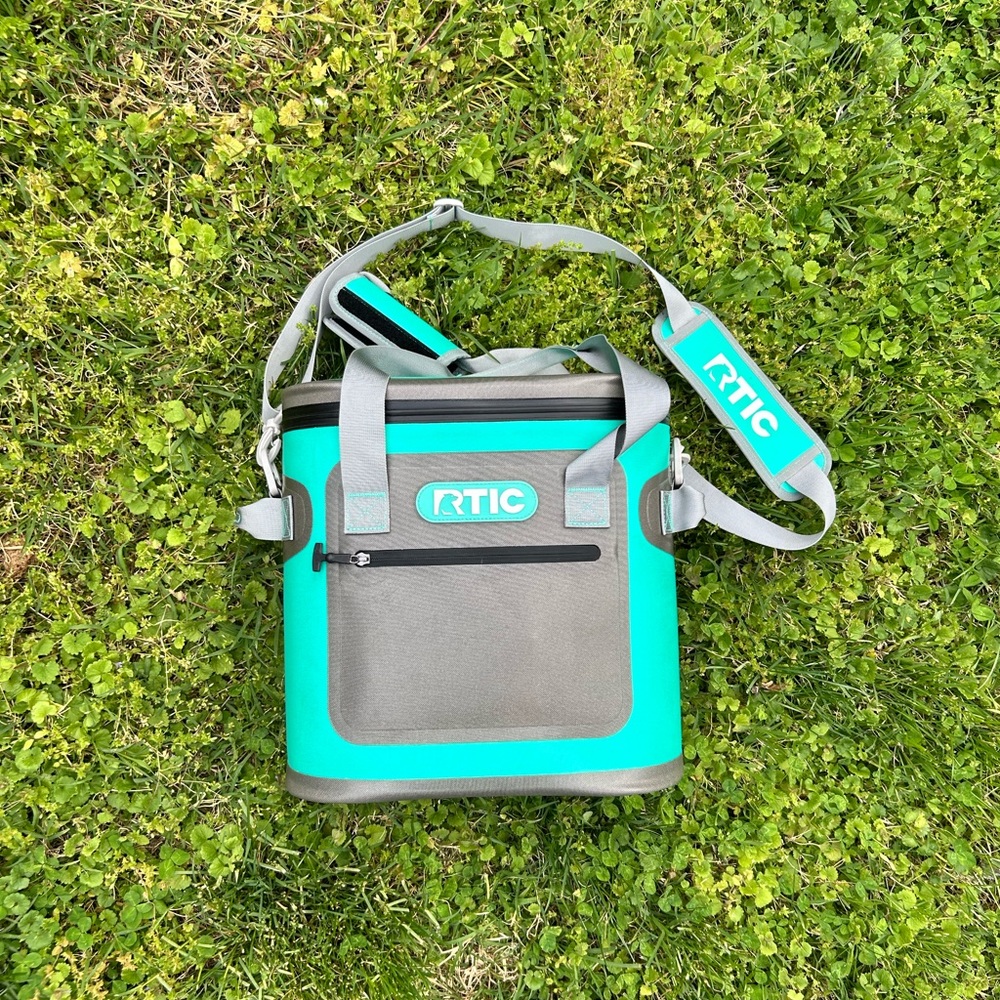 RTIC Seafoam & Gray Soft Cooler Bag 20 can size